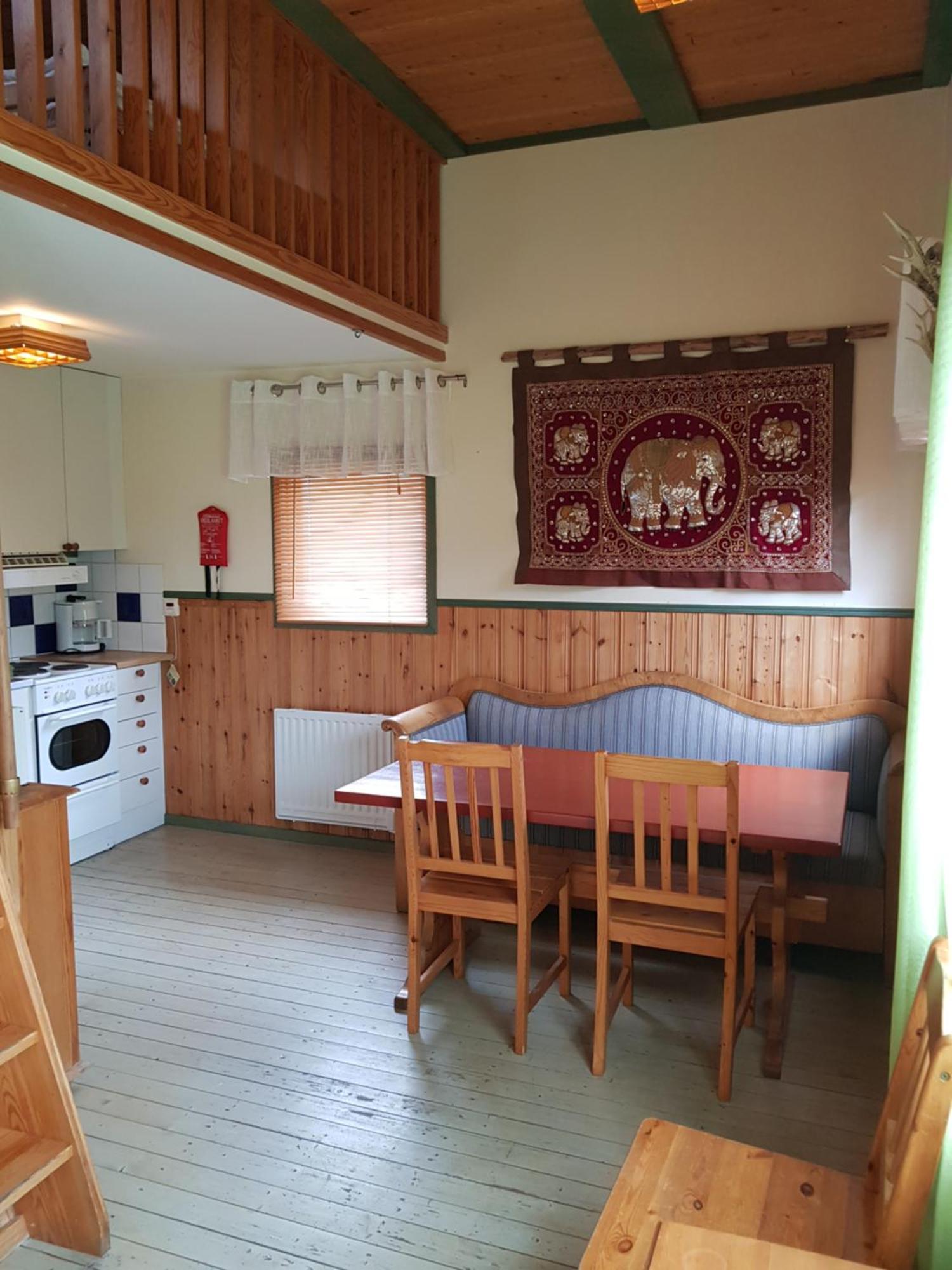 Motel E4 Kolmarden Apartments And Cottages Екстериор снимка